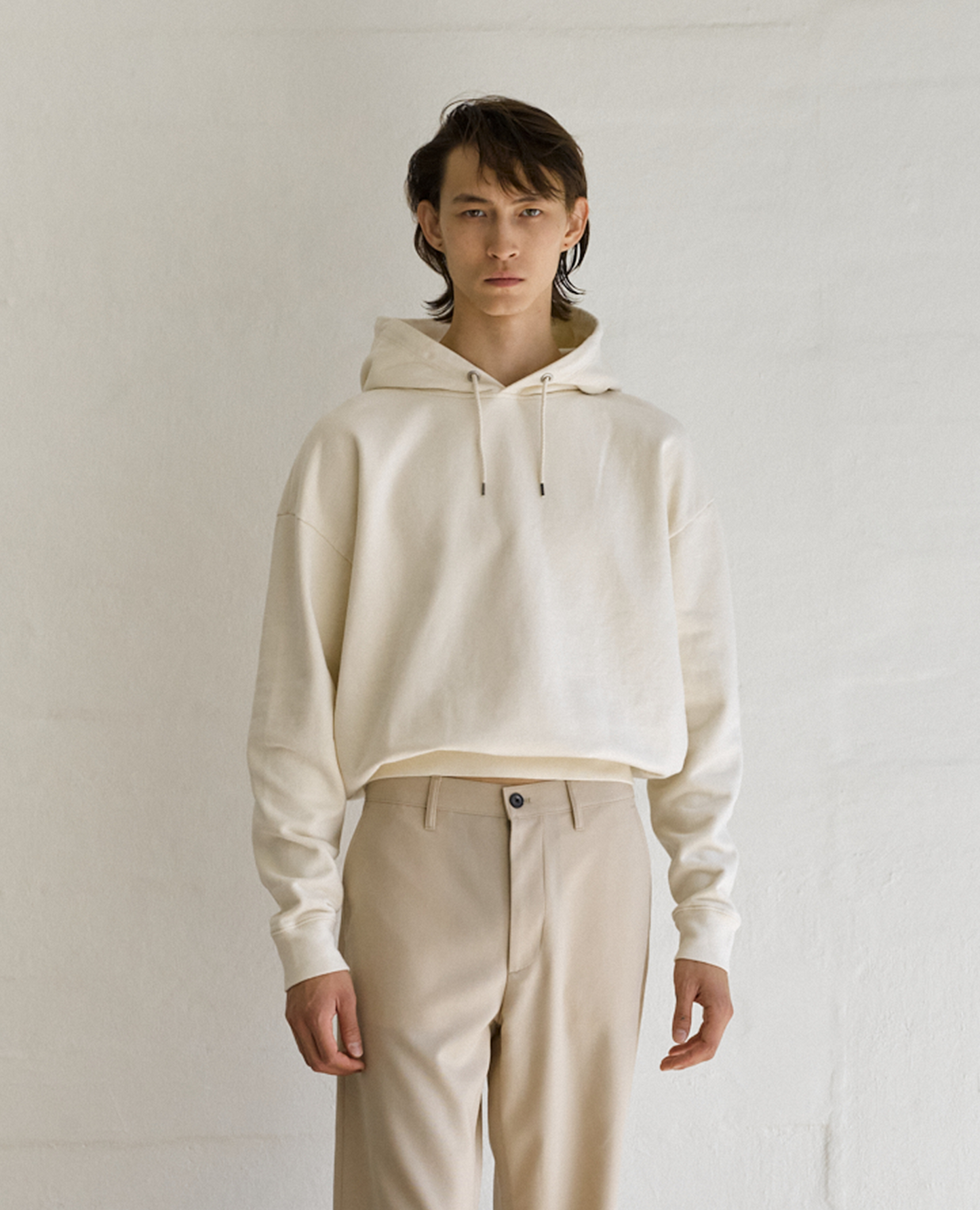 HOODIE . OFF WHITE